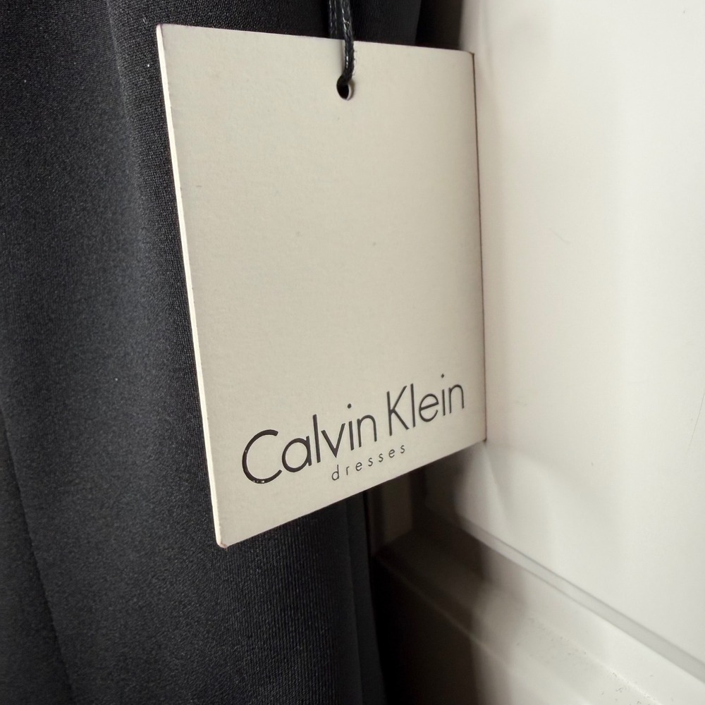 Calvin Klein Sheath Dress Womens 10 Black Notched V-Neck Gold Zip CD8M1265 NWT - Picture 6 of 8